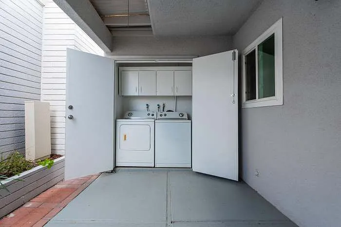 2518 S Sierra Madre — Photo 18