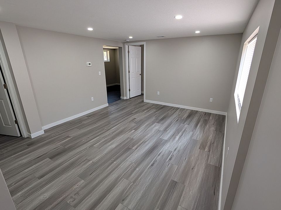 1st image of 2220 W 13th St N APT 1