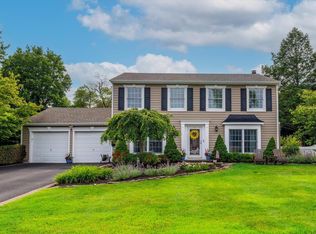 6 Magnet St, Stony Brook, NY 11790