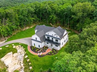 6 Whisper Way, Hopkinton, MA 01748