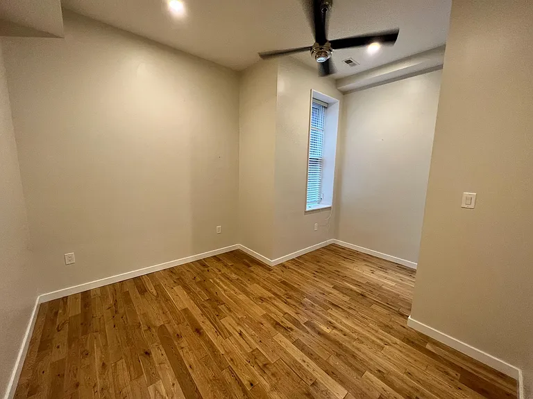 1120 Walnut St #2A — Photo 17