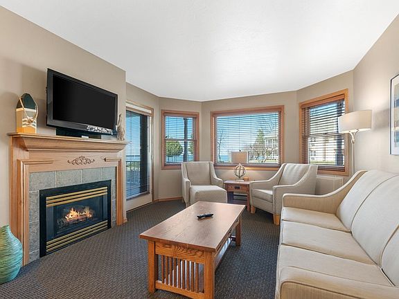 2nd image of 4303 Bay Shore Dr Unit 104