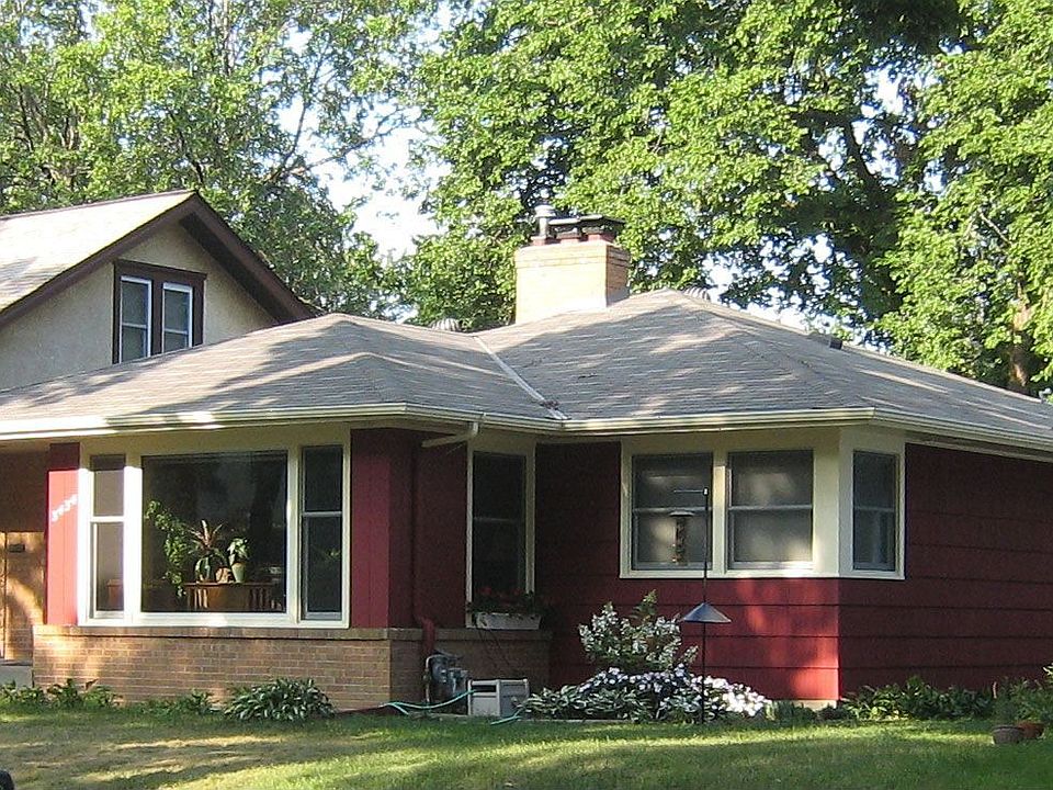 1st image of 3434 Buchanan St NE