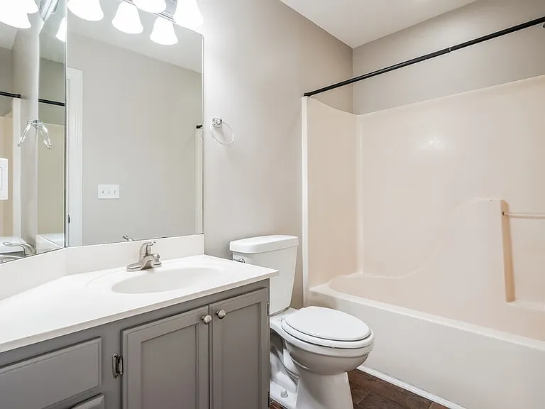 208 Ben Alex Ct — Photo 15