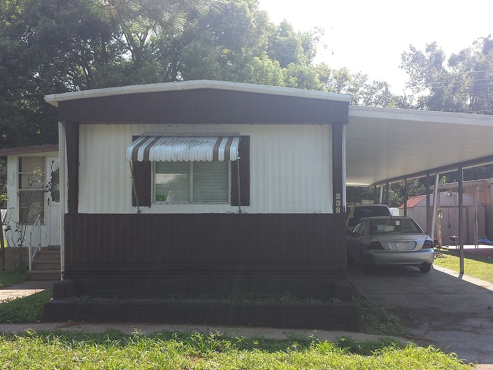 2nd image of 238 Coachman Ct