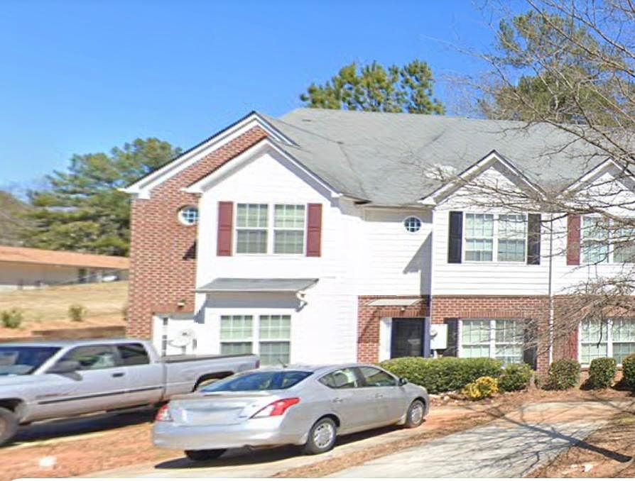 1st image of 329 Brookview Dr