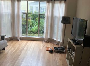 201 San Vicente Blvd APT 6, Santa Monica, CA 90402