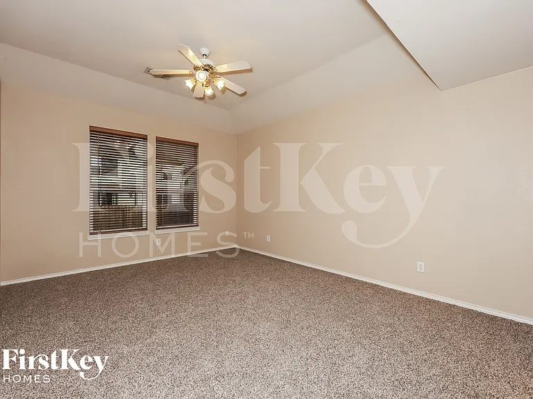 4532 Fir Dr — Photo 10