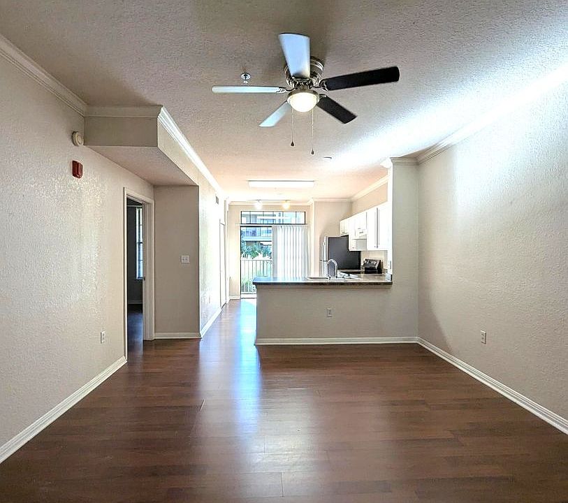 1st image of 911 N Orange Ave APT 313