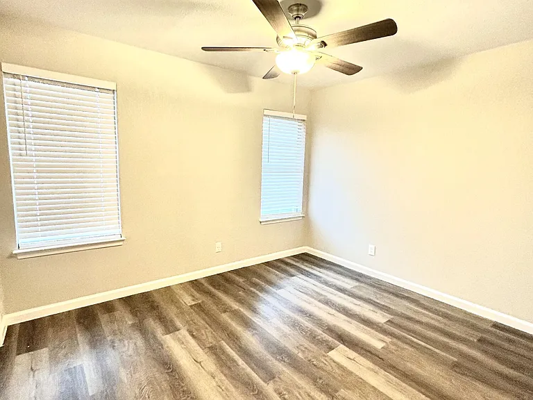 Athens Townhomes — Photo 72
