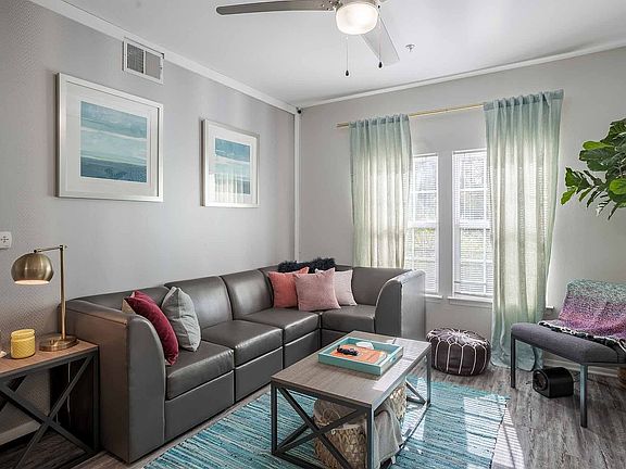 4th image of 12700 Orpington St #2-3525
