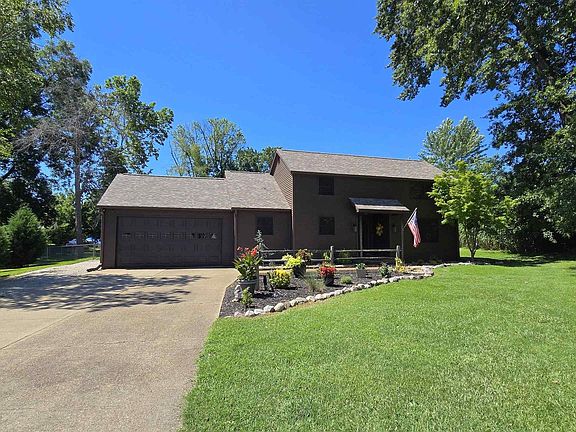 3rd image of 2809 Saint George Rd