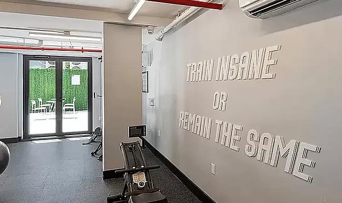 Rented by REAL New York | media 9