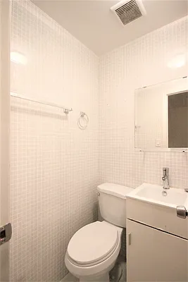 Rented by (Legacy) NY Quality Living Uptown | media 10