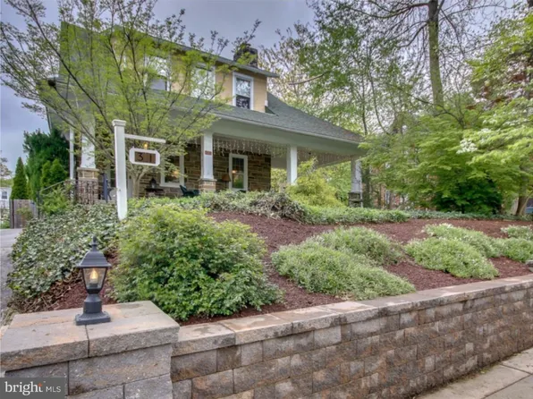 31 E 5th St, Media, PA 19063