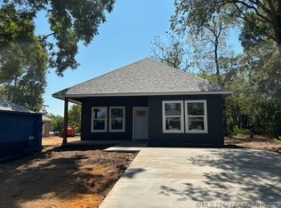 211 W Tennessee St, Durant, OK 74701