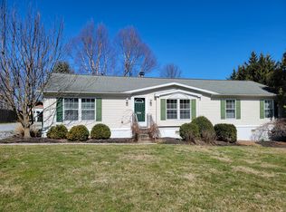 1407 Briertown Rd, East Earl, PA 17519