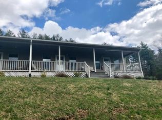 3235 Misty Trl, Fancy Gap, VA 24328