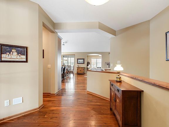 3rd image of 10730 Lyndale Bluffs Trl