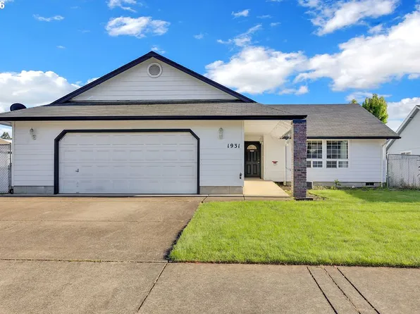 1931 Bonnie Ln, Springfield, OR 97477