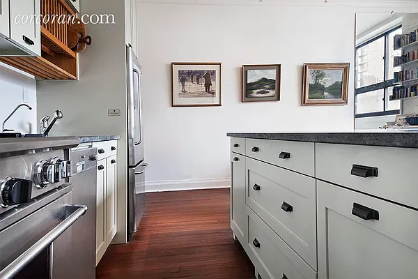 Sold by Corcoran | media 24