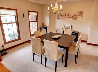 8246 Shawnee Forest Dr, Findlay, OH 45840