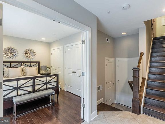 2nd image of 2976 Stella Blue Ln