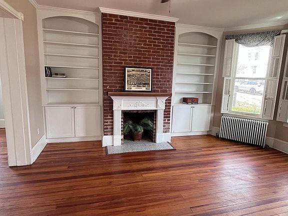 3rd image of 30 Frost Ave