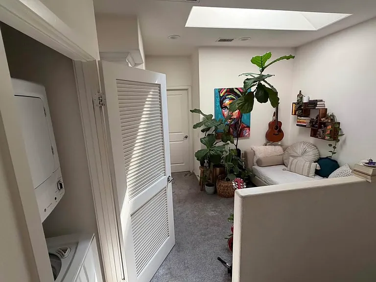 15153 Fred Way — Photo 5