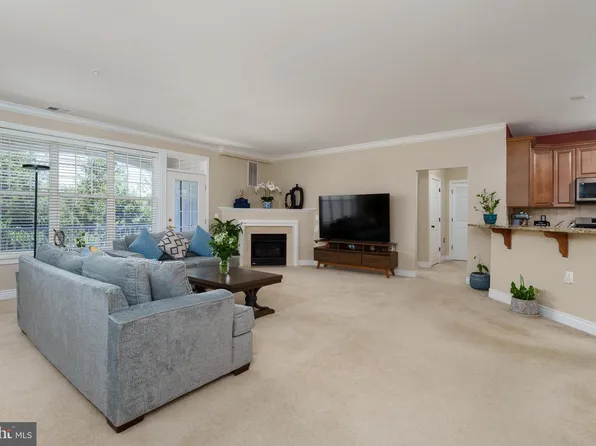 434 Masterson Ct, Trenton, NJ 08618