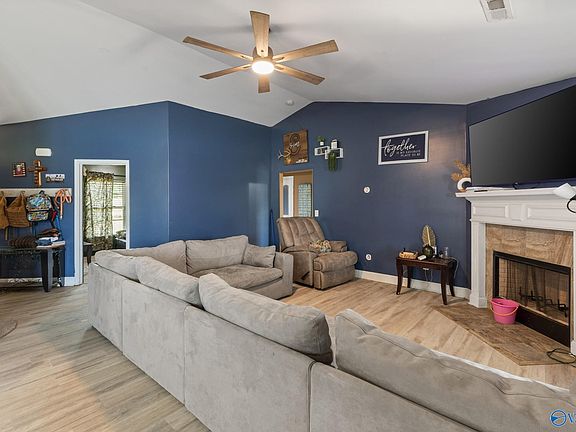 4th image of 28151 Nuke Whitt Ln