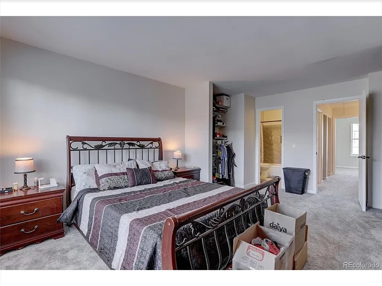 1662 S Blackhawk Way #D — Photo 9