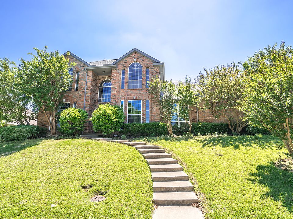 1st image of 728 Robin Meadow Dr