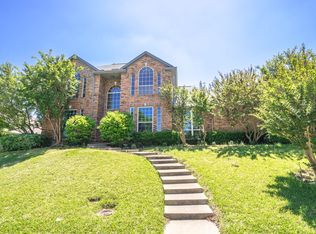 728 Robin Meadow Dr, Desoto, TX 75115