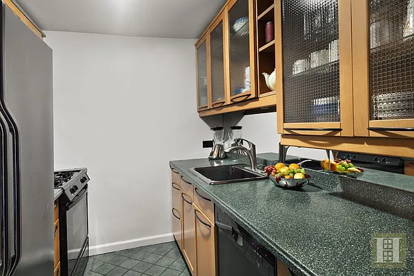 Sold by Halstead Real Estate | media 4