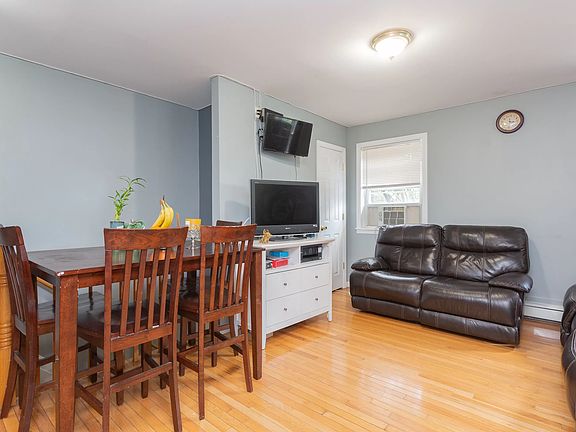 5th image of 24-40 86th St