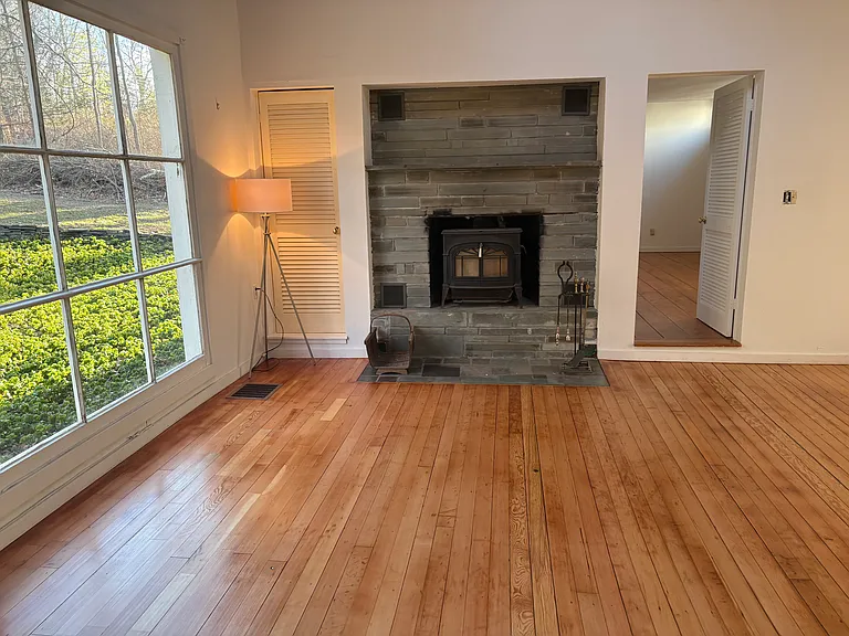 2397 Glasco Turn Pike — Photo 30
