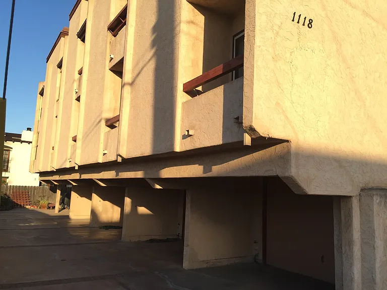 1118 Fresno St #5 — Photo 10