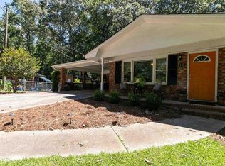 11 Woodland Rd, Auburn, GA 30011