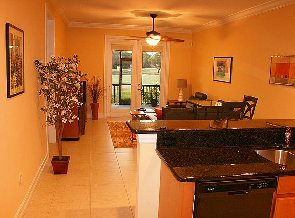 5th image of 13962 Clubhouse Dr