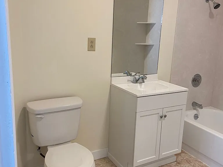 1137 Washington St — Photo 5