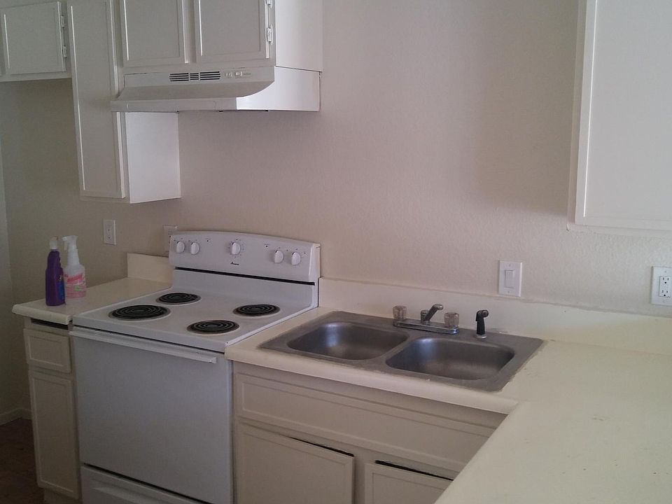 1st image of 301 S Birch St APT 15