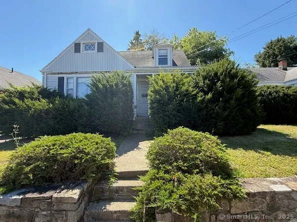 681 Westfield Avenue, Bridgeport, CT 06606