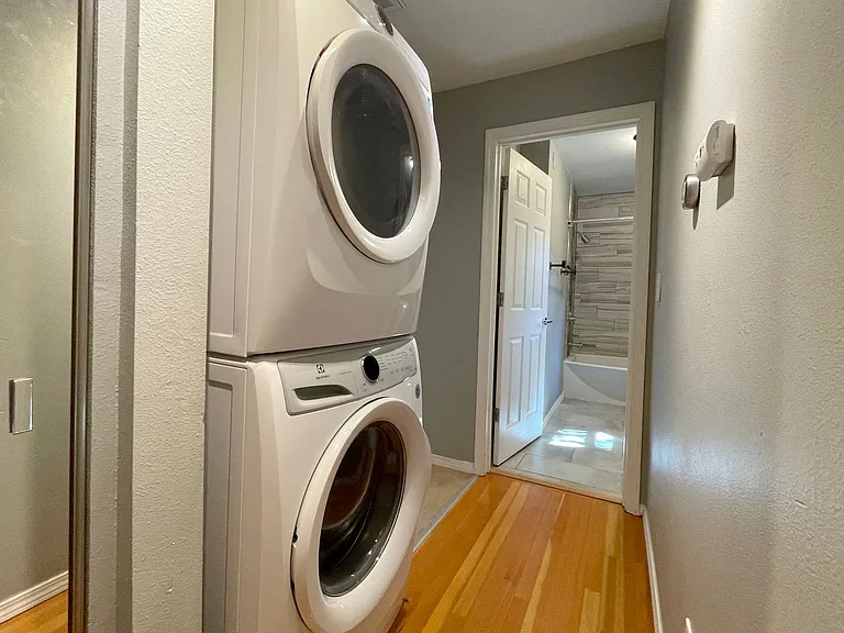 2320 N Kilpatrick St — Photo 17