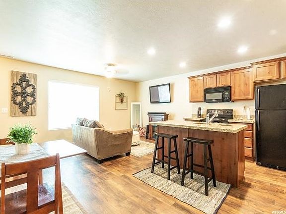 5th image of 14377 S Oakfield Way