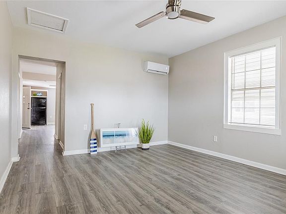 3rd image of 3822 Avenue K