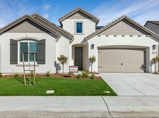 2252 Lyndon St, Lodi, CA 95242