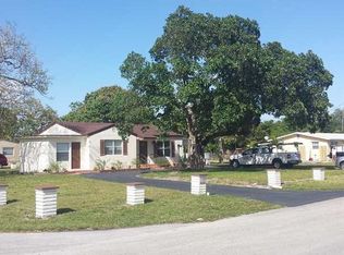 5831 Harding St, Hollywood, FL 33021