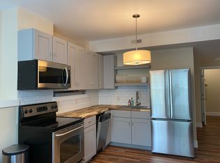 1458 Avon St #B, Charlottesville, VA 22902