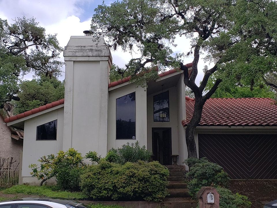 1st image of 3514 River Way
